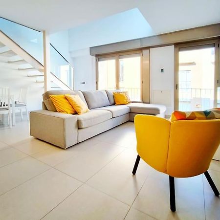 Moderno Apartamento Duplex En Terrassa Centro Dış mekan fotoğraf