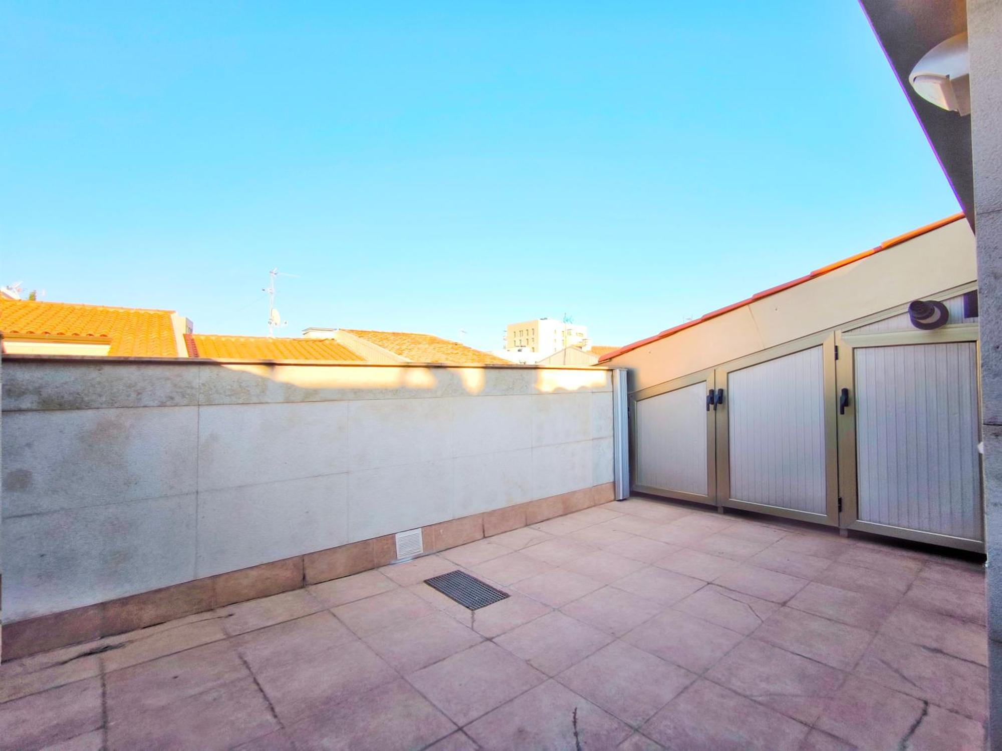 Moderno Apartamento Duplex En Terrassa Centro Dış mekan fotoğraf
