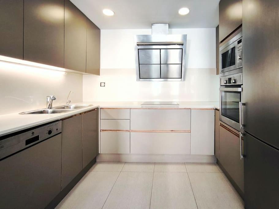Moderno Apartamento Duplex En Terrassa Centro Dış mekan fotoğraf